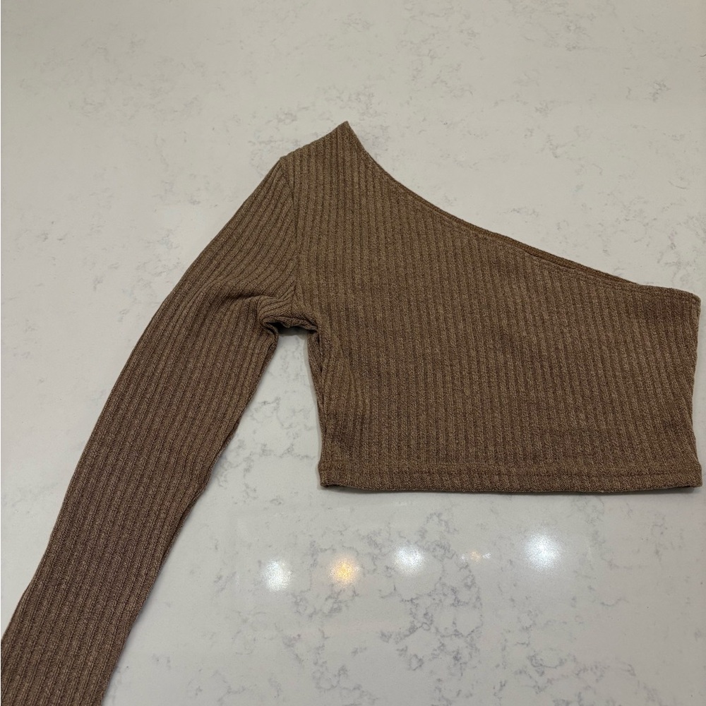One-Shoulder Ribbed Knit Crop Top-Chocolate brown